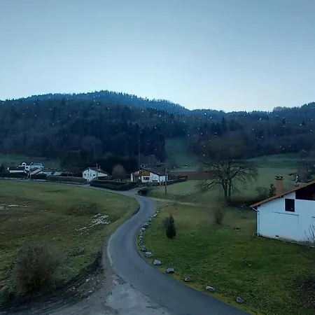 Apartment Atypique, Vosges, Chez Bubu, Ecole Renovee Bain Nordique Et Nature