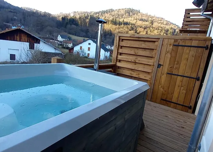 Apartmán Atypique, Vosges, Chez Bubu, Ecole Renovee Bain Nordique Et Nature Vecoux