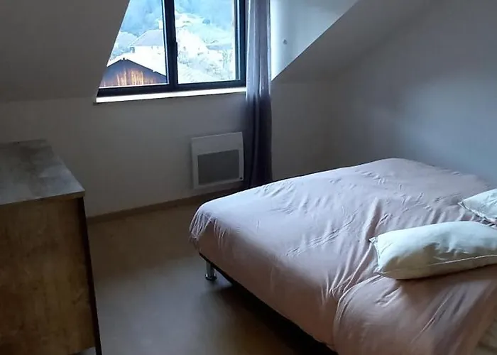 Atypique, Vosges, Chez Bubu, Ecole Renovee Bain Nordique Et Nature *